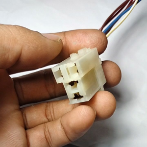 PNP Socket 4 Pin Kecil termasuk Kabel relay denso mitsuba Omron 12v