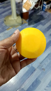 สบู่อัดก้อน กลูต้า ผลไม้กลิ่นหอมฟองเยอะ แถมฟรีถุงตีฟอง