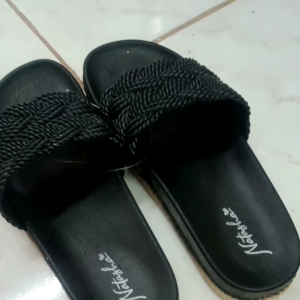 Sandals for ladies size 8 only available