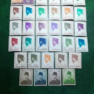Prangko Indonesia Kuno 35 pcs Presiden Soekarno UN USED