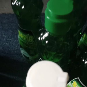 Sabun Cuci Piring Sapir Cling: Solusi Rumah Tangga