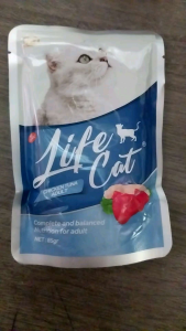 Life Cat Pouch Chicken Tuna Adult 85gr Untuk Kucing Dewasa