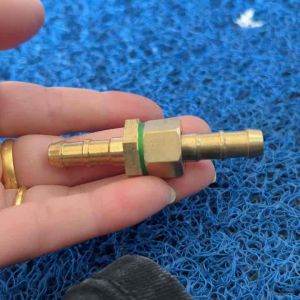 ข้อต่อ ต่อตรง ทองเหลือง ตัวผู้+ตัวเมีย ปั้มพ่นยาพร้อม ปั๊มพ่นยา เครื่องพ่นยา พร้อมยางรอง