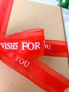 Bingkai Akrilik Wisuda & Kado Ulang Tahun: Panduan Lengkap