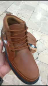 SEPATU MODEL BOOTS UNTUK PRIA DEWASA