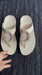 🔥🔥🔥Hàng mới khách ơi! kẹp fitlop vnxk khoá tròn đính đá vnxk.quai bẳng da .