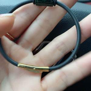 Vòng kết lu thống ngọc cẩm thạch tự nhiên vòng tay đá phong thuỷ hợp tất cả các mệnh trang sức thiết kế theo size đủ bill phiếu bảo hành