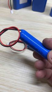 Pin sạc AA 14500 3.7v 1200mah có jack cắm ph 2.0 và xh 254 sử dụng cho chuột không dây tông đơ nhỏ đèn loa mini