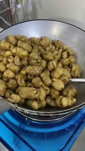 (Half Kilo) J&K Homemade Crispy Chicharon Bituka