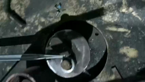 Khuôn uốn sắt mỹ thuật tạo cánh bướm