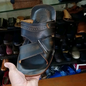 SENDAL PULL KULIT SAPI ASLI MODEL KOKOP