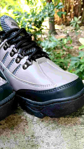 Sepatu Safety Adventure Hiking Zavision Z18 Premiumshoes Kerja Tambang & Proyek Keren Termurah dengan Kualitas Premium