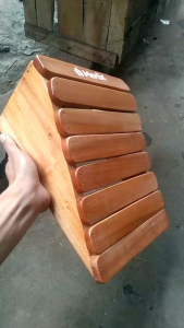 papan tanjakan motor/papan tanjakan kayu/papan tanjakan motor praktis/tangga tanjakan motor