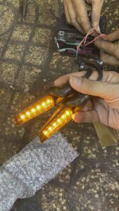 Cặp xi nhan 2 mặt spirit ( 2 màu mọi xe )