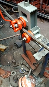 [TERBARU] ALAT ROL BESI HOLLO MANUAL Ukuran 2x4 dan 4x4 Aksesoris Hammers Untuk Rol Besi - Lazada