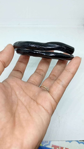 Gelang Akar Bahar Hitam Asli: Desain Unik & Bahan Alami