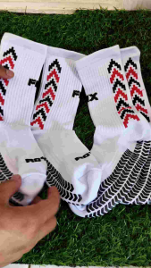 (BIG SALE) Kaos Kaki FIX ROYAL Anti Slip Kaos Kaki Olahraga Sepak bola Dan Futsal Allsize