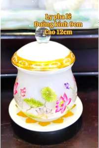 CHUM LY NƯỚC THỜ CÚNG CÓ NẮP - CHẤT LIỆU THUỶ TINH