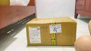 Kẹo ngậm Halls Honey Lemon Sugar-Free