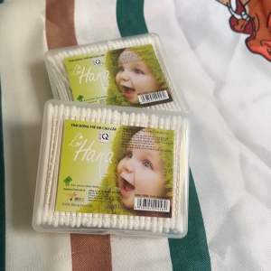 Tăm Bông Trẻ em Cao Cấp Hana 200c