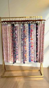 SHAWLPUBLIKA MONOGRAM TIMELESS