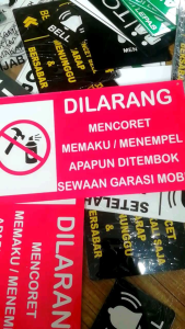 AKRILIK DILARANG MENCORAT CORET MEMAKU MENEMPEL DITEMBOK STICKER SIGN ACRYLIC TEBAL 2 MM