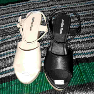 nadine olshop sandal sepatu wesges wanita sandal wedges slop tali gesper na003