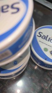 Salicyl Kf Bedak Tabur Kimia Farma 60 gr Untuk Gatal Biang Keringat