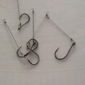 5pcs Kail Neklin Bawal No.5 Pengaman Kawat Neklin 4cm Kail Galatama Bawal dan Lele