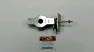 Setelan Rantai CB 150 / Verza (Harga Per 1 PCS) - Stelan Rante Anting Anting Chain Adjuster Arm Arem + Plat Honda CB 150 R Lama Old StreetFire CB150 Versa