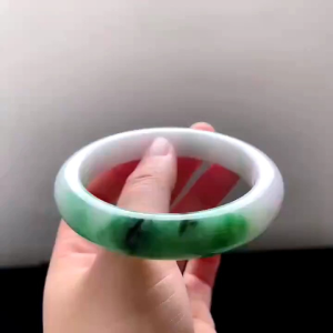 Jade bangle 60.6mm singapore local seller 缅甸天然翡翠手镯a货