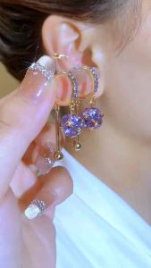 (Bebas beli 2 dapat bonus) H-Girl888 COD A201 Anting bola rumbai ungu titanium wanita Korea Anti karat anti luntur