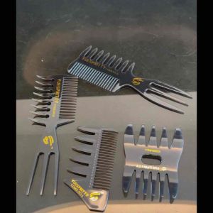 ชุดหวีจัดแต่งทรงผมสีดํา yuespritty ได้ 4 ชิ้น ขายยกชุด