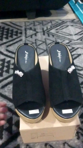 Sandal Wedges Wanita  Tiara Premium Terbaru
