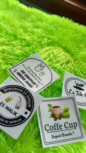cetak stiker bening transparan untuk botol cup minuman nama brand sendiri