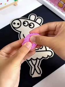 New 2025 - Đồ chơi tô màu tranh mút xốp Gỗ Slime cho bé - Kệ gỗ tô màu tranh bọt xốp Slime Kuromi Natra mèo kitty heo peppa người nhện siêu nhân