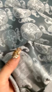 lụa tằm rủ mịn 90k/1m