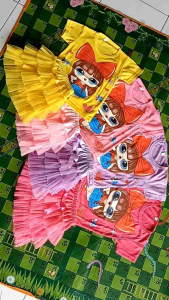 Setelan anak import karakter premium