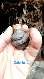 Ageman Batu Mustika Merah Delima