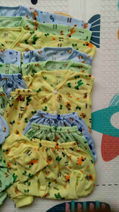 Baju Bayi Newborn Isi 18pcs Free Sartaki / Paket Hemat Persiapan Lahiran