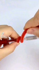 2 cuộn băng keo sáp nâu quấn cành hoa và 250 nhụy mầu vàng làm hoa mai hoa đào chưng ngày tết