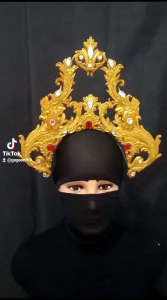 Mahkota Tari Karnaval Motif Unik