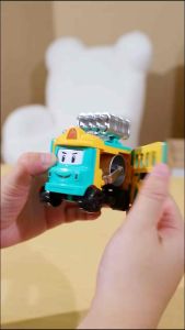 2in1 Transformable Pull Back Trucks for Kids construction toy car birthday goodie return gift