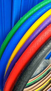 Ban Luar Sepeda Ukuran 700 x 23C Lucky Stone Warna Fixie Balap Road Bike | High Quality