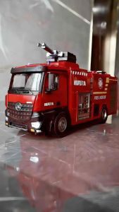 HUINA 1562 RC Fire Truck 1:14 Scale Remote Control Bomba Toy with Rechargeable Battery | Ages 8+