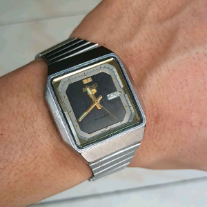 Đồng hồ Seiko 5 chém cạnh cổ mặt xám khói miyota automatic