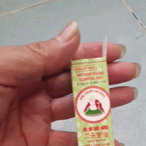 Dầu Gió Nhị Thiên Đường (H/10c/1.5ml) - Tinh dầu tắm - Chăm sóc cá nhân - Làm đẹp - Độc quyền tại Thuocsi.vn - Giá bán lẻ tham khảo: 120.000 VND