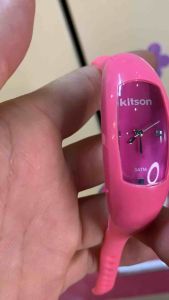 Đồng hồ nữ KITSON QUARTZ vỏ plastic dây silicone full sắc Hồng máy Nhật nguyên tad mác