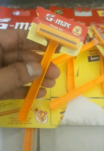 Pisau cukur warna kuning 2 mata pisau / alat cukur / cukuran
