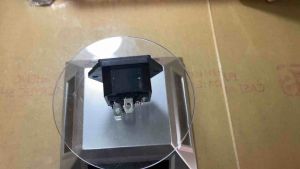 TRẠM NGUỒN AC CÁI KÈM CẦU CHÌ